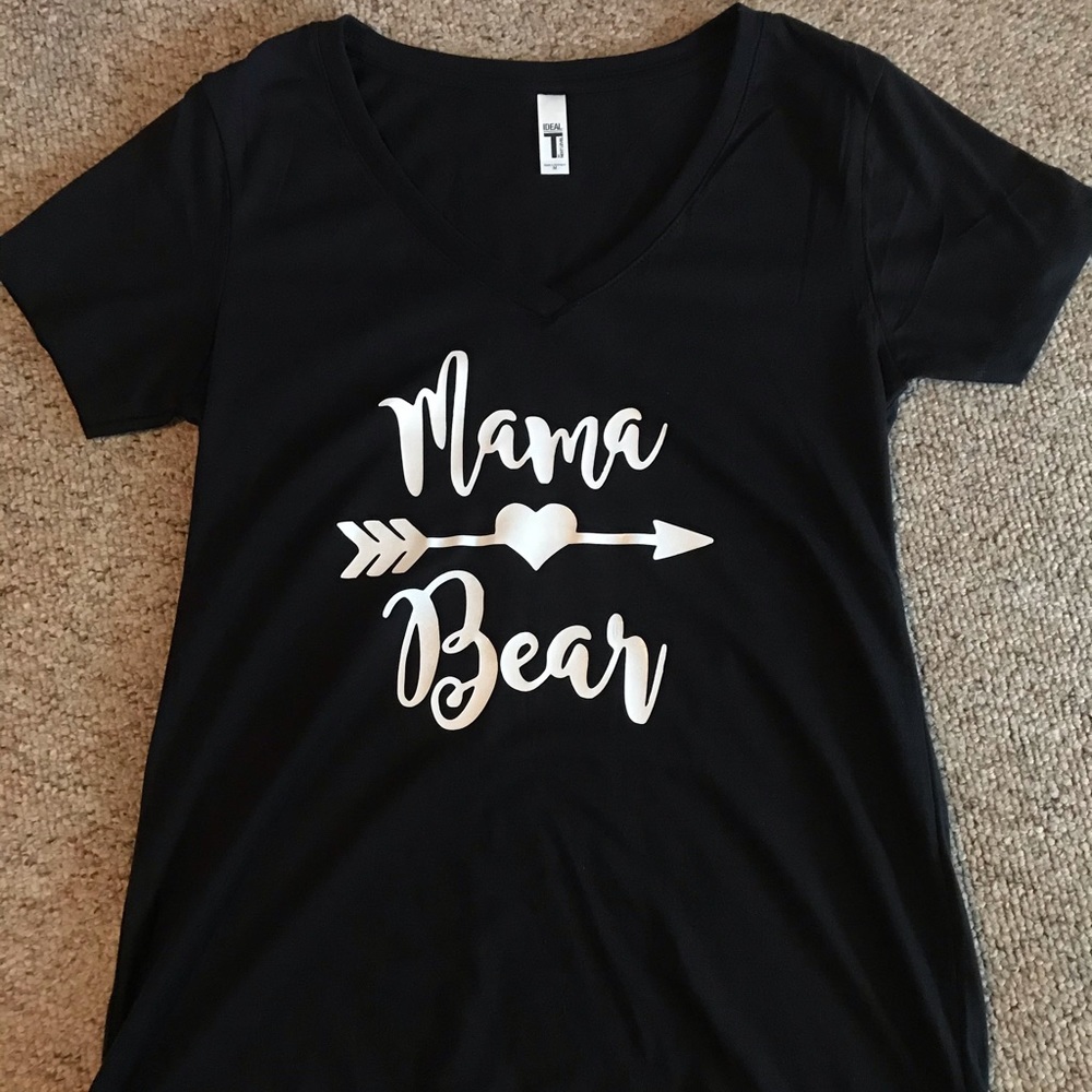Mama Bear V Neck